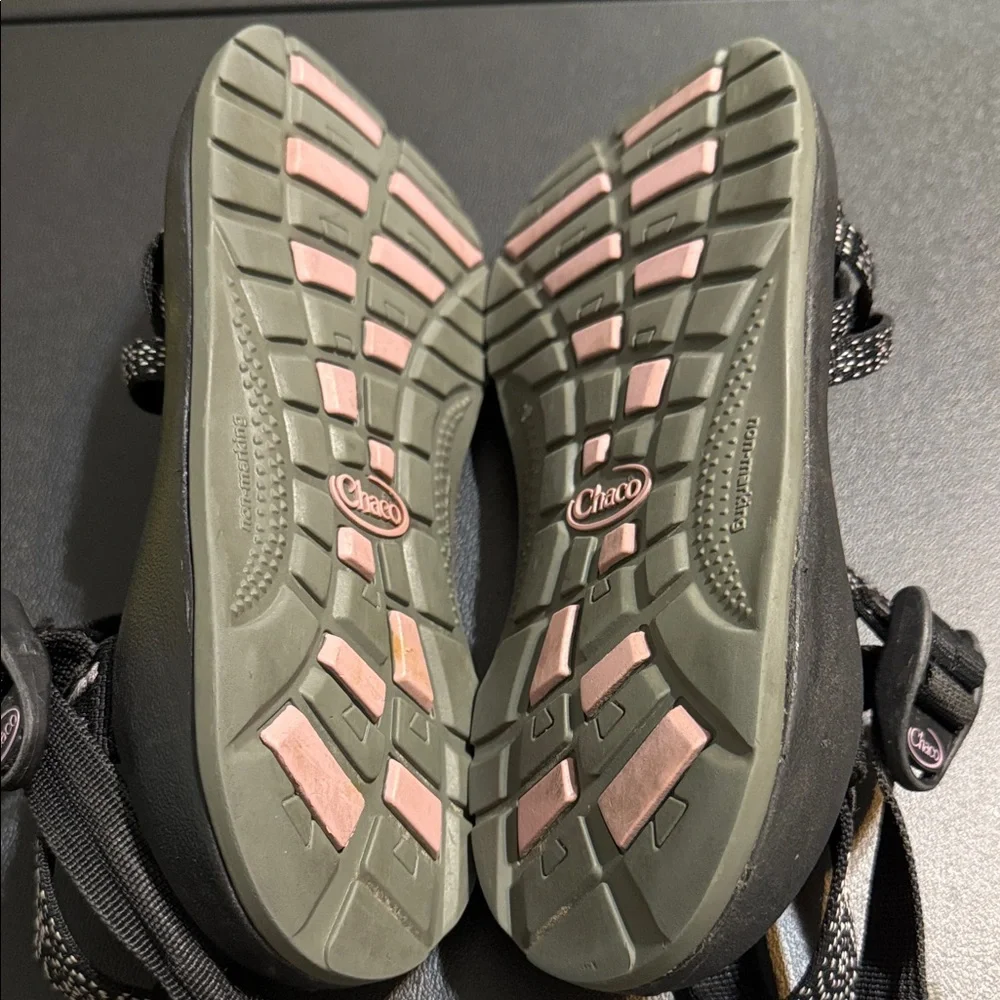 Chaco Kids Black and Gray Strappy Sandals